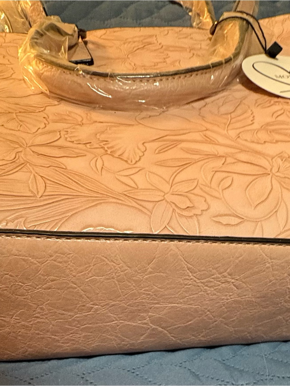2pc-Pale Pink Embossed Hibiscus Tote Handbag w/matching Mini Bag - Picture 11 of 12